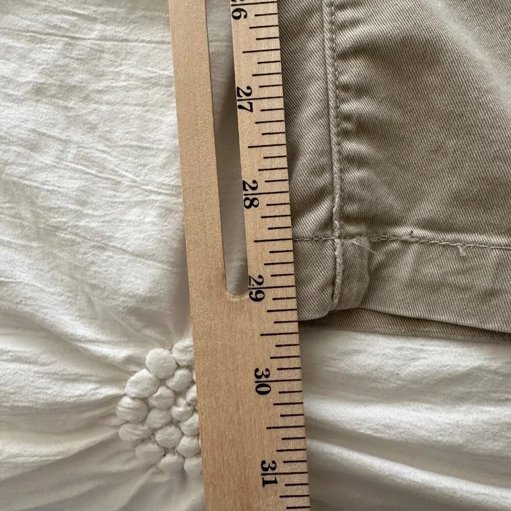 Levi’s Men's Khaki Flat Front Chino Pants 34W 29L PLS READ